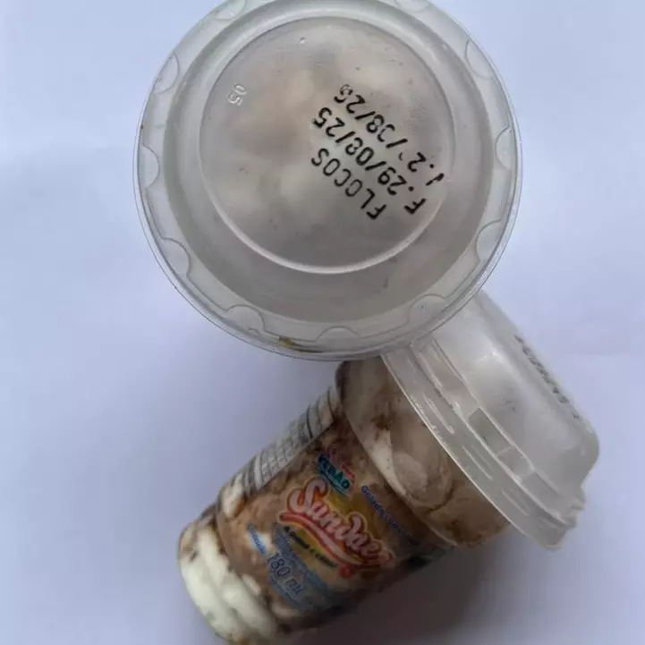 Mini Sundae Flocos 180ml