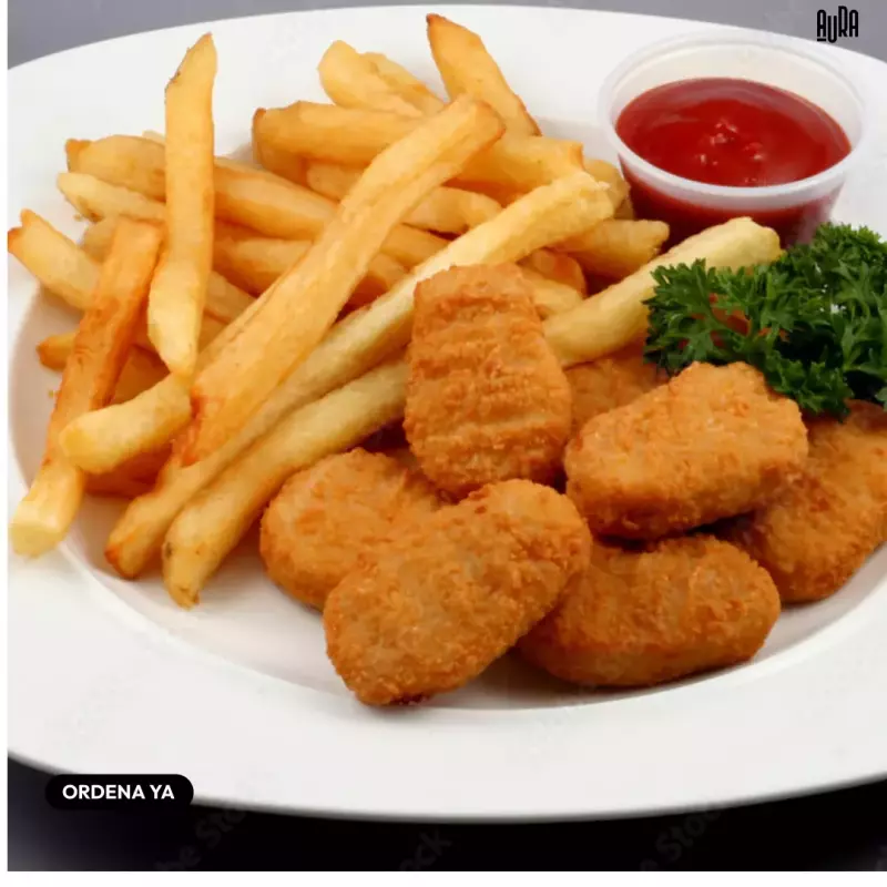 Nuggets de pollo con papas