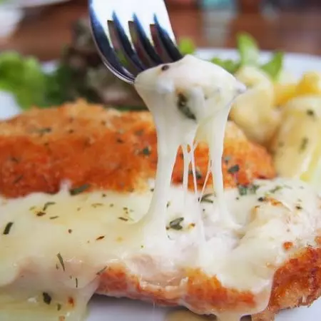 Pollo Cheddar