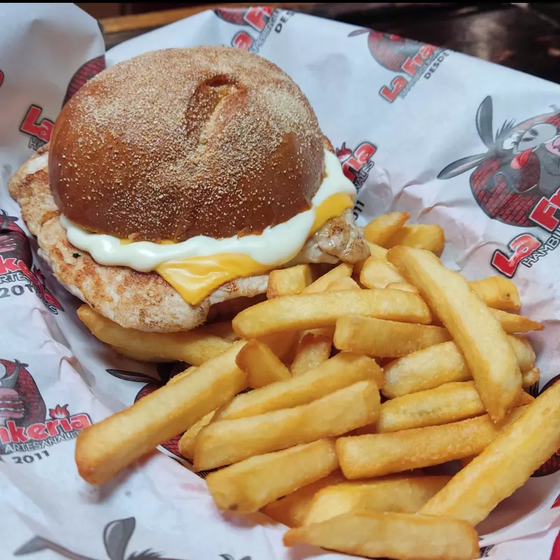 Pollo Classic + Papas Fritas