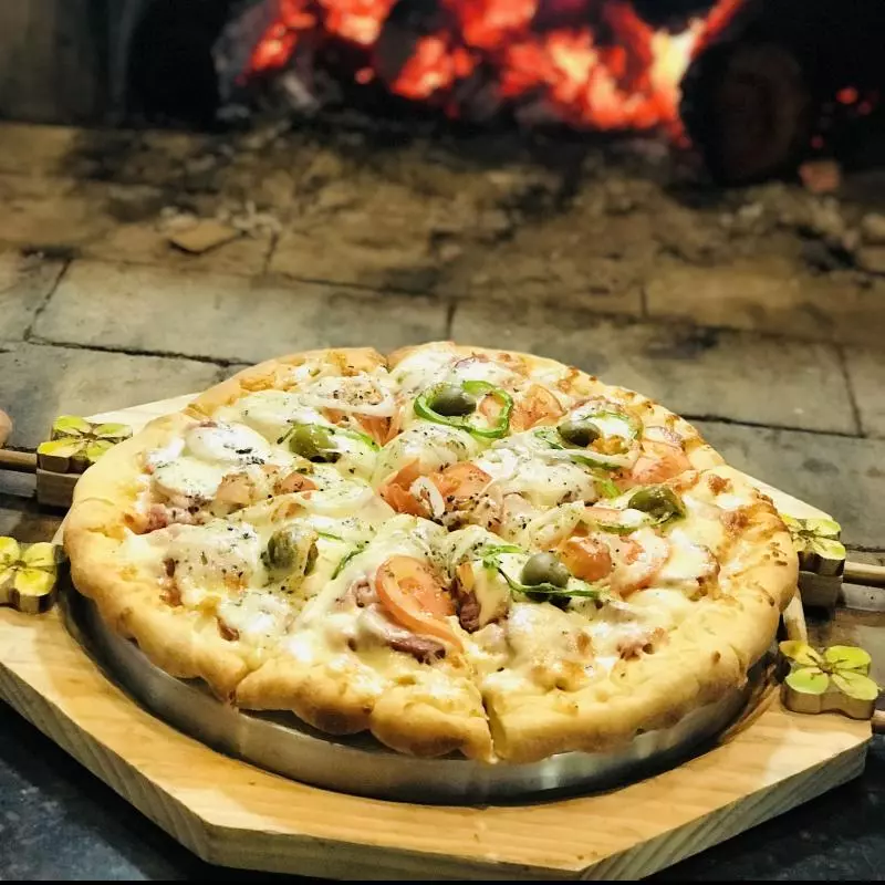 PIZZA G (8 FATIAS)