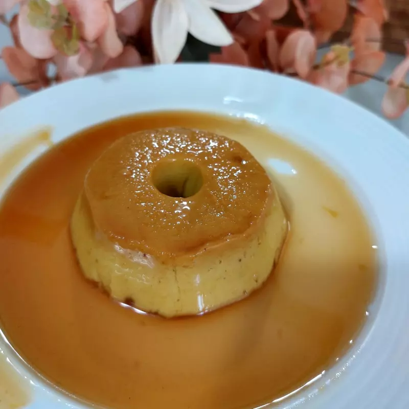 Pudim de vegano ("leite"/ chocolate)