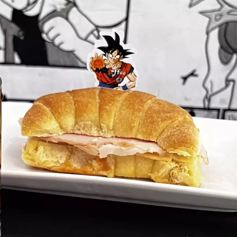 Croissant jamon queso