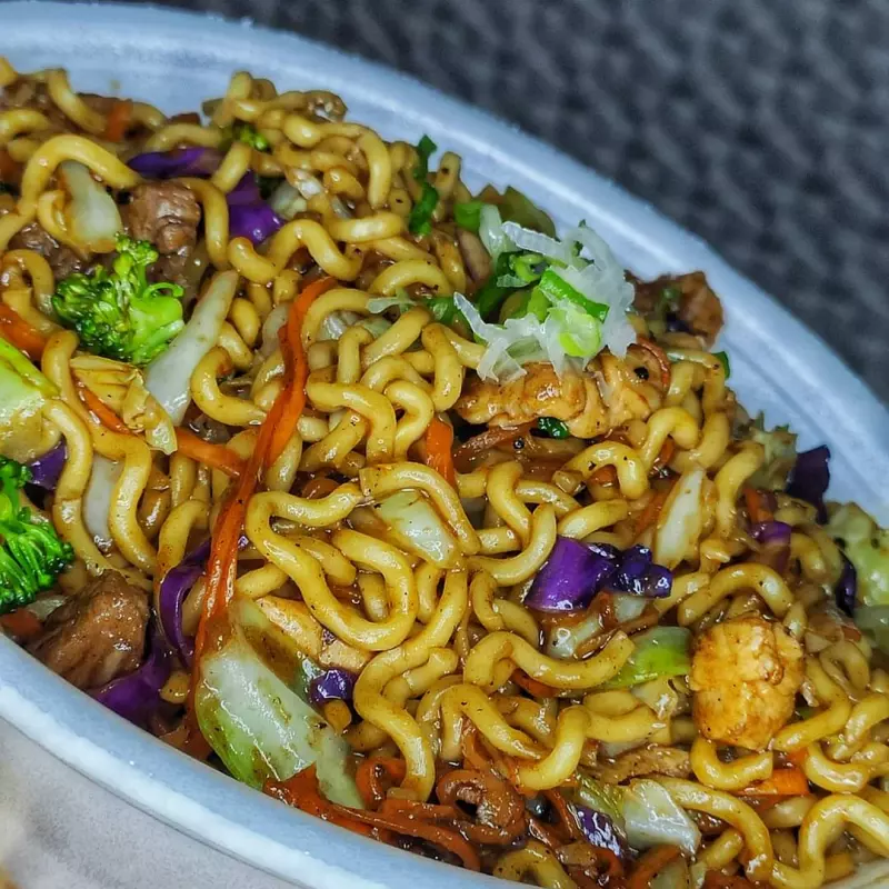 Yakisoba Frango