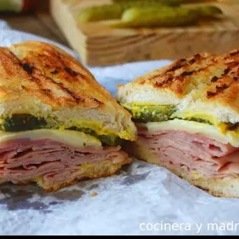 Sandwich de jamon
