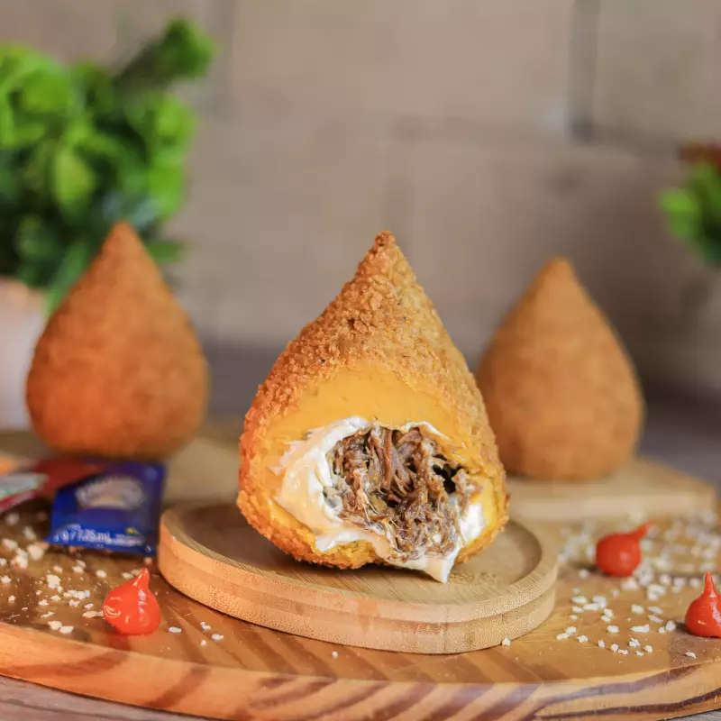 Coxinha Gourmet de Costela