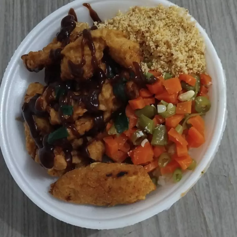 Isca de Pernil ao molho Barbecue