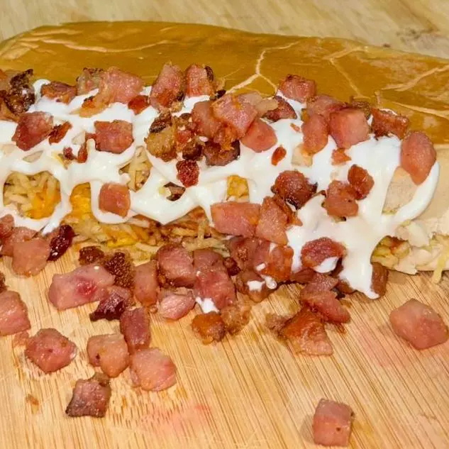 Pizza Bacon c/catupiry ou cheddar?