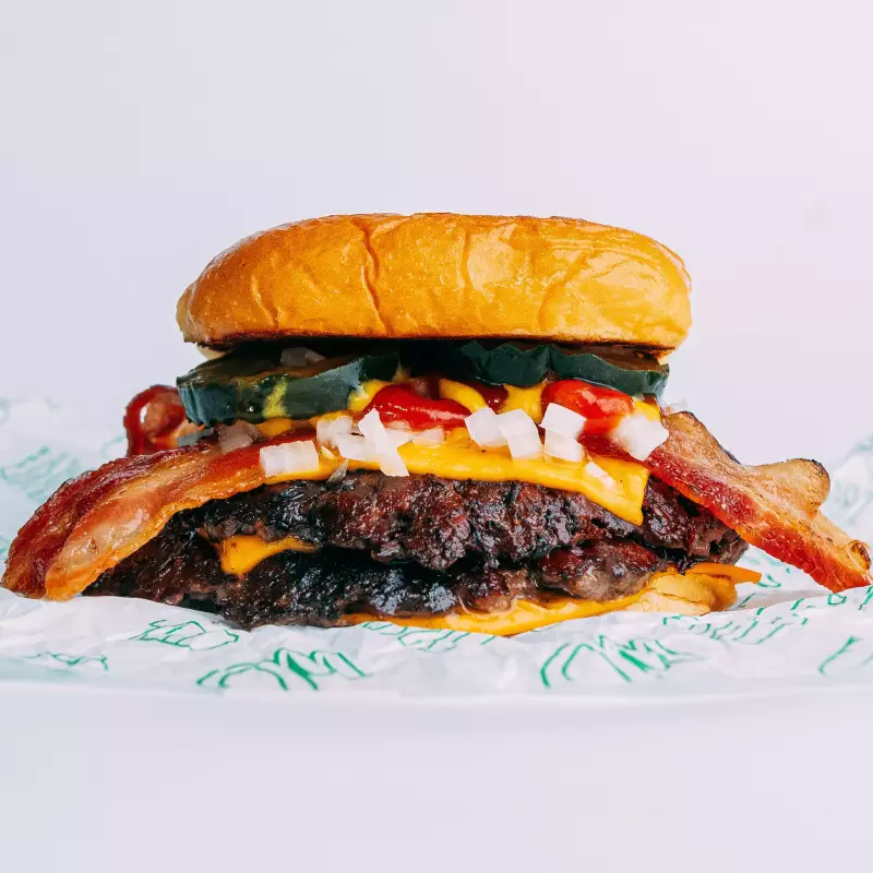 DOBLE 1/4 + BACON + PAPAS FRITAS