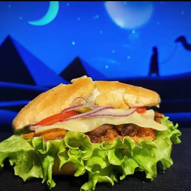 Combo Grego na média