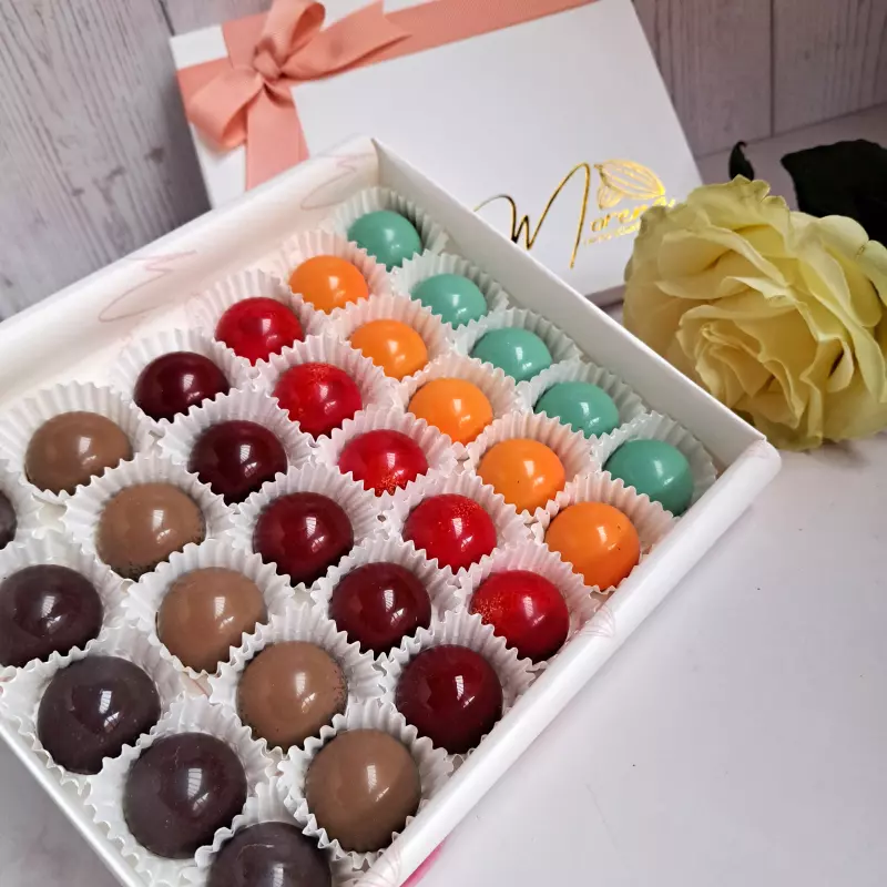 CAJA DE BOMBONES 30u