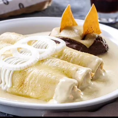 ENCHILADAS SUIZAS