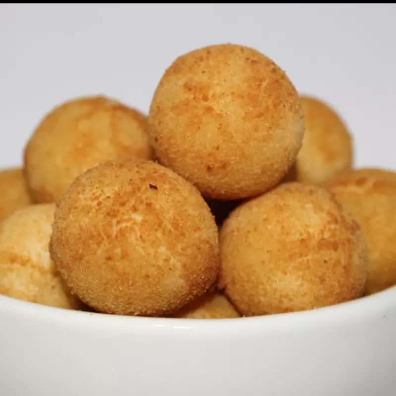 Mini bolinha de queijo