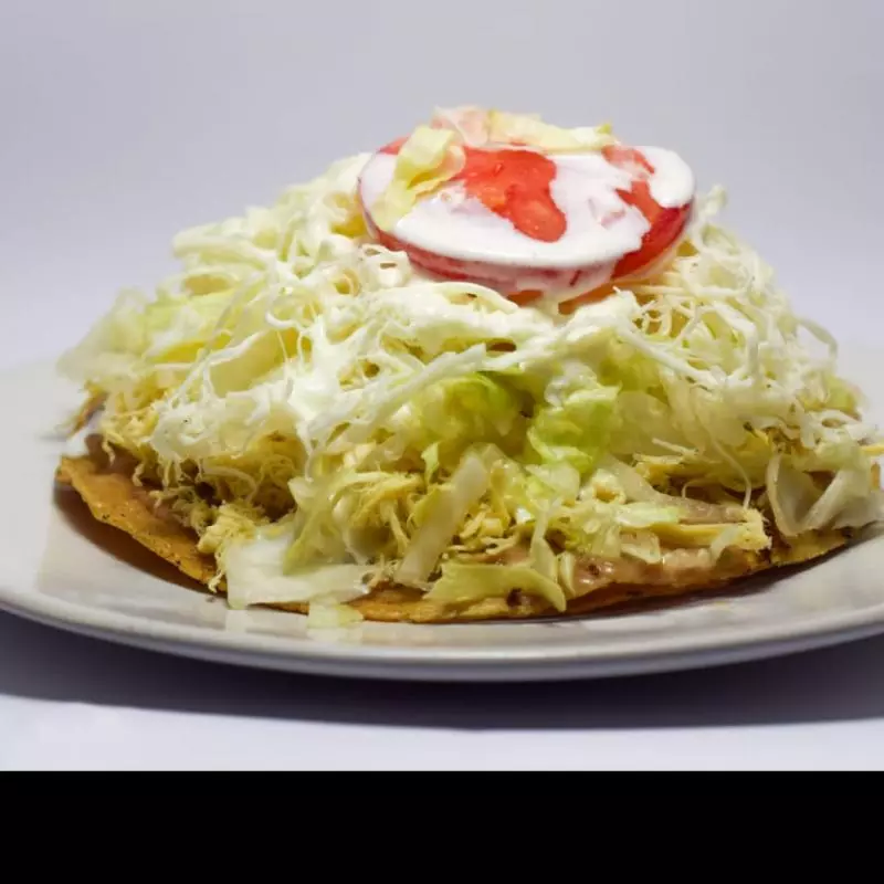 Tostada de Quesillo