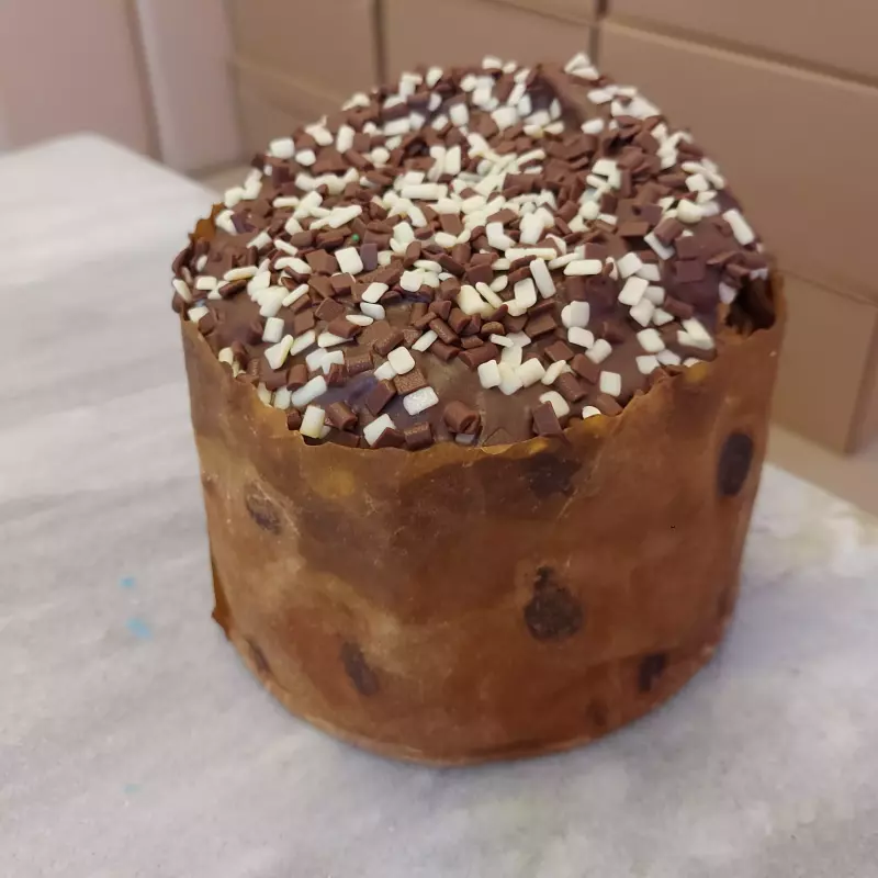 Chocotone ninho c/ chocolate