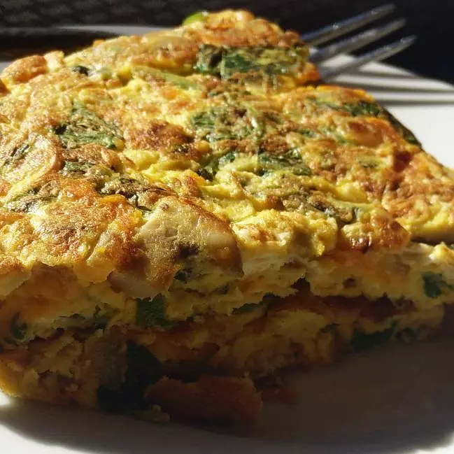 Omelete com  queijo