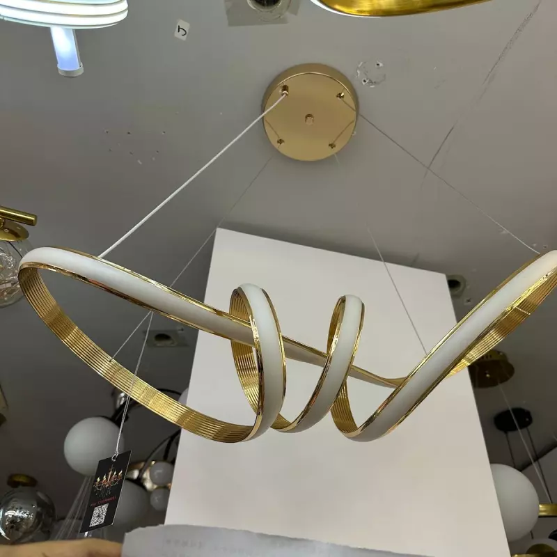 LÁMPARA REF 1208 DORADA