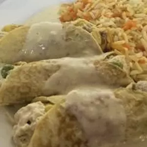 8029 - Panqueca de dois queijos