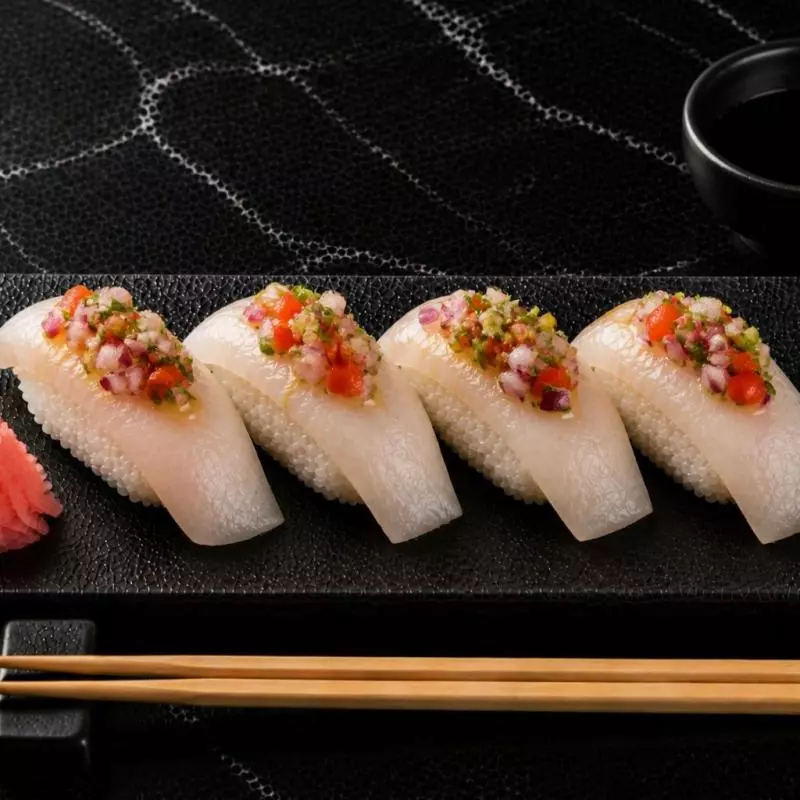 Nigiri de Pesca Blanca c/criollitax4