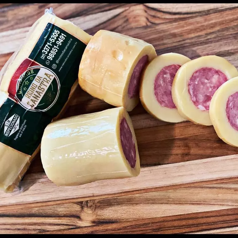 Provolone com Salame Caipira - 500g