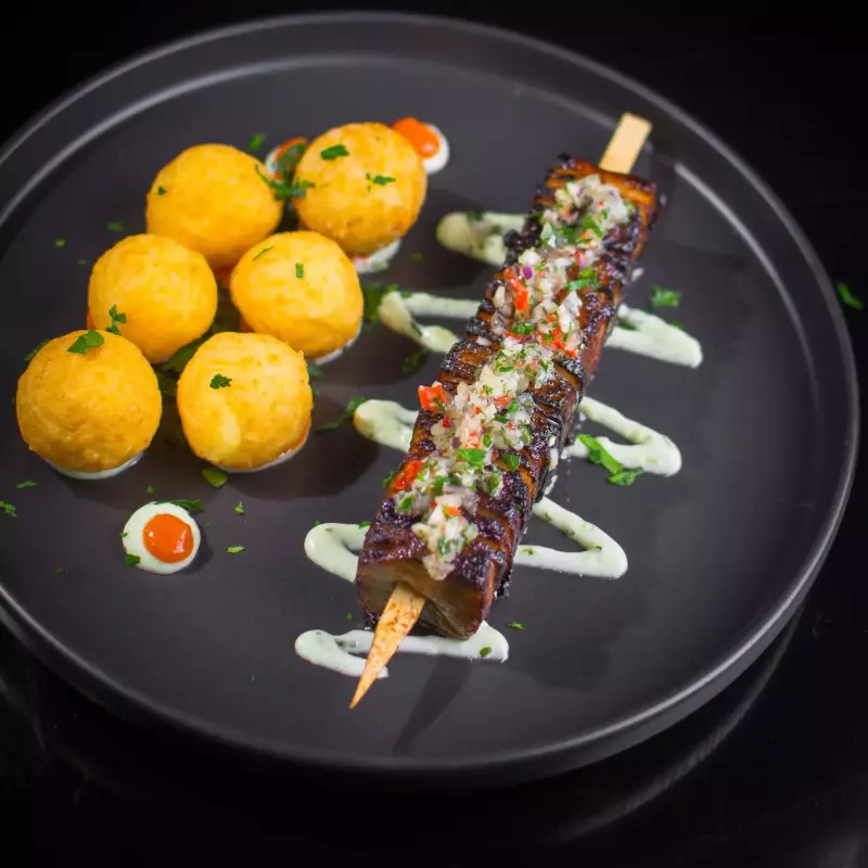 Brocheta y Buñuelo