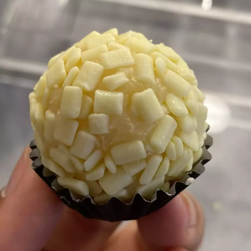 Brigadeiro branco