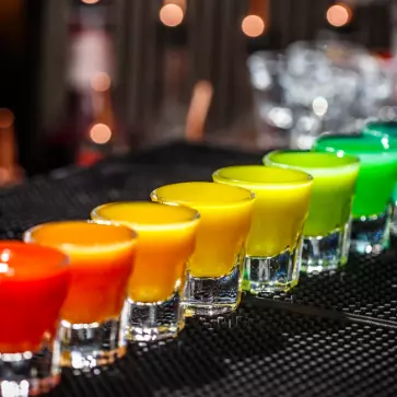 SHOT TEQUILA CON LICOR