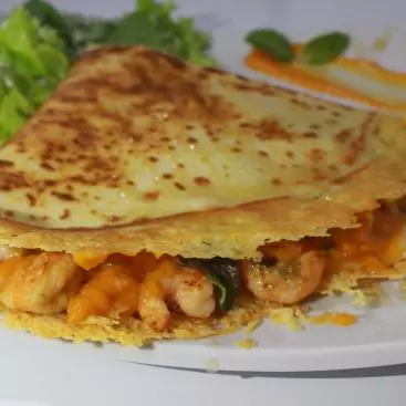 Crepe Camarão com Queijo