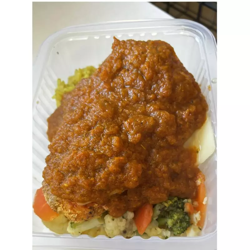 PARMEGGIANA DE FRANGO