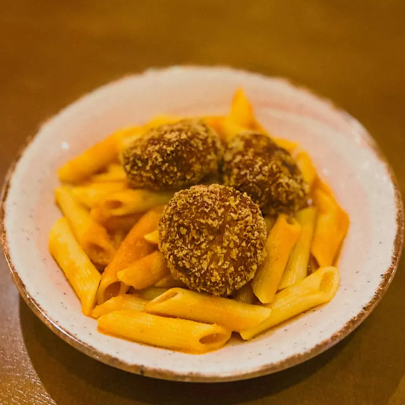 Penne ao molho pomodoro