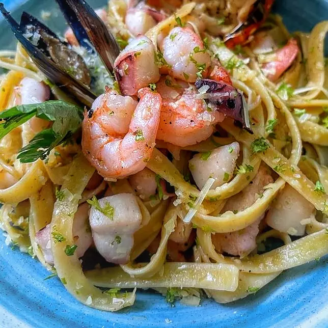 PASTAS CON MARISCOS