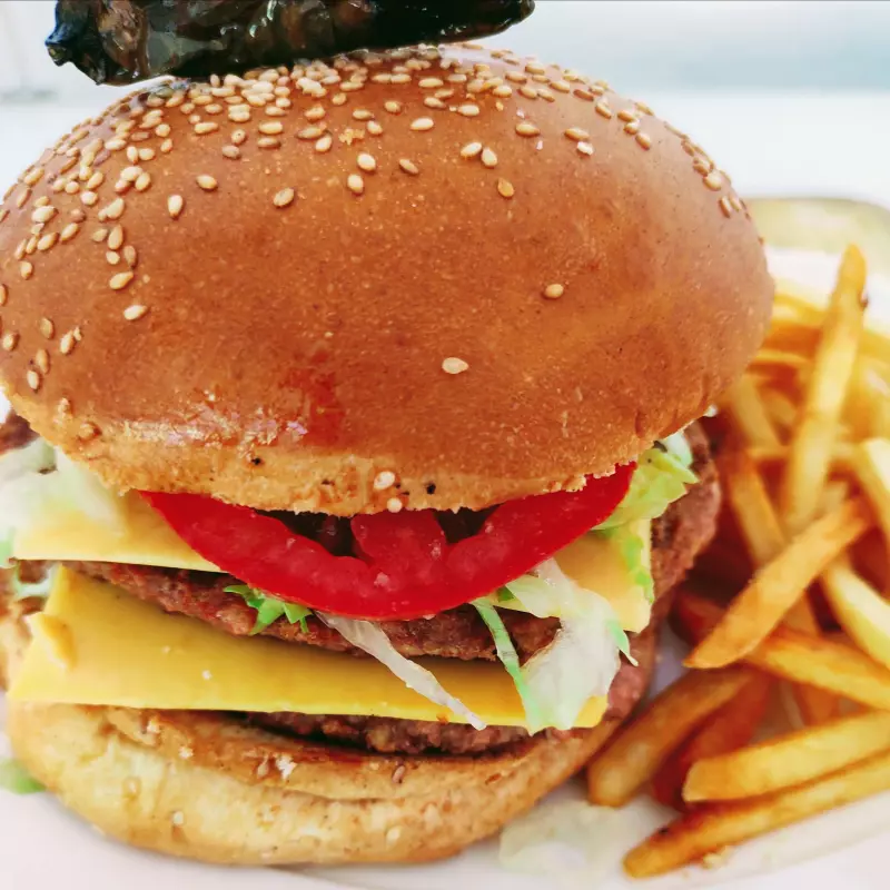 HAMBURGUESA BRUTUS 🐮🐮