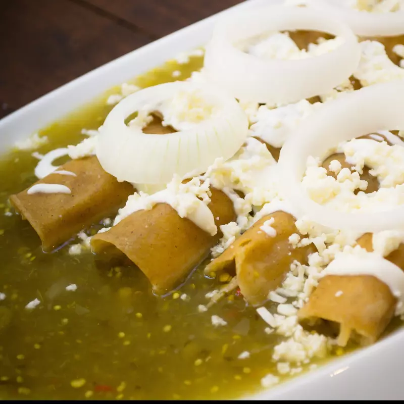 ORDEN DE TACOS DORADOS