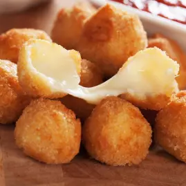 BOLINHO DE QUEIJO