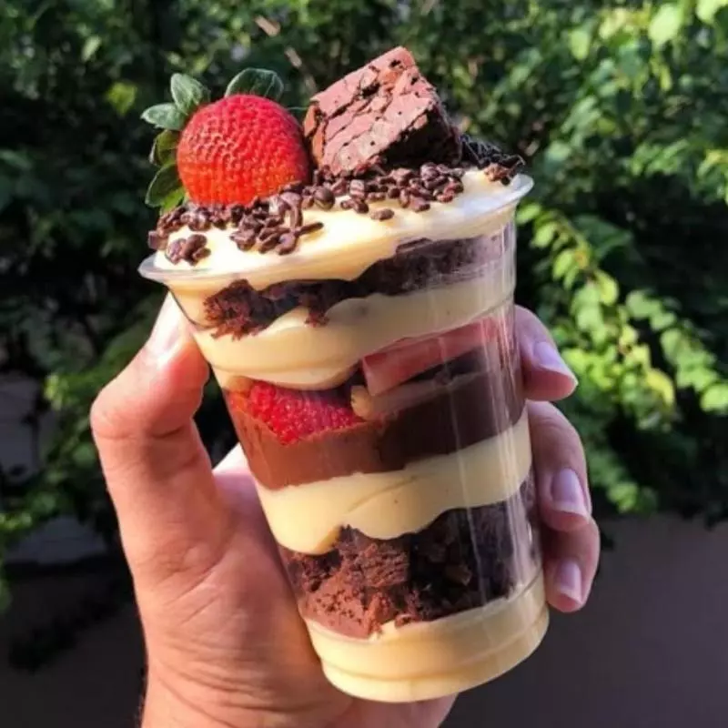 BROWNIE Copo da felicidade S