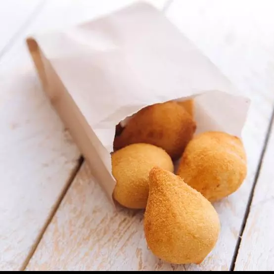 10 Mini coxinha de frango