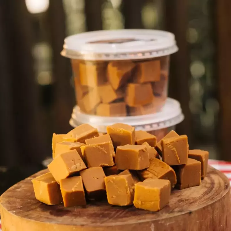 Doce de Leite Capela Cubos 400g