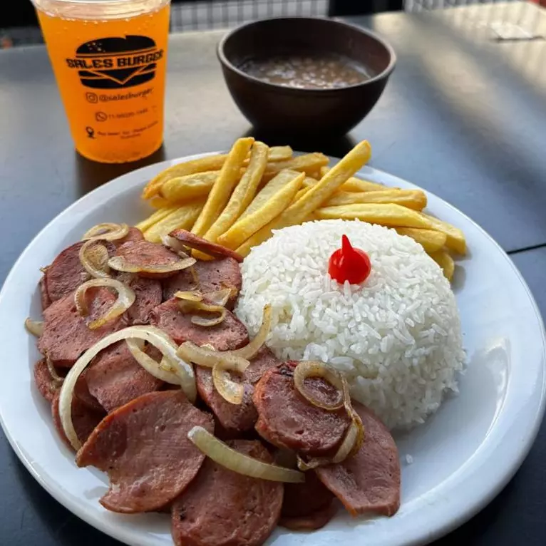 Calabresa acebolada