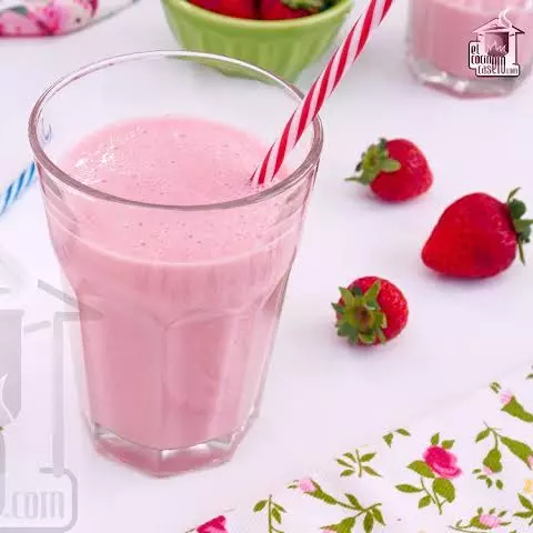 FRESA CON LECHE