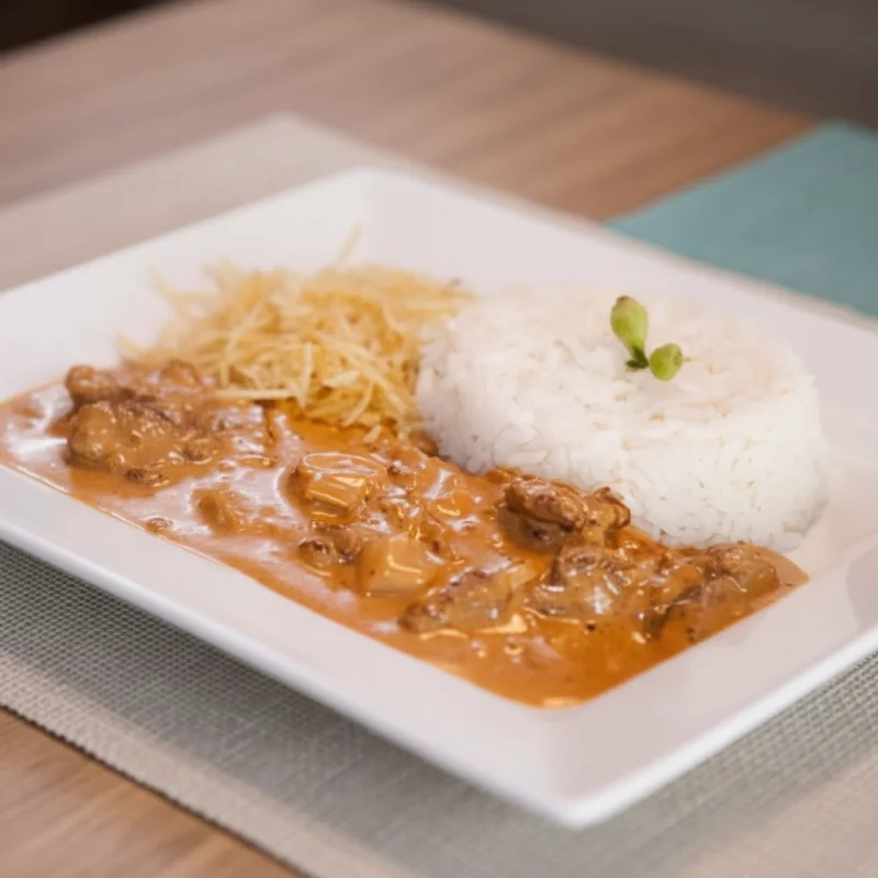 Strogonoff de carne