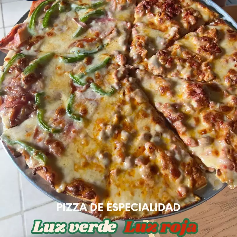 Pizza luz roja luz verde