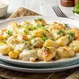 Nhoque de batata ao molho de frango