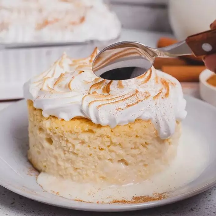 Torta tres leche