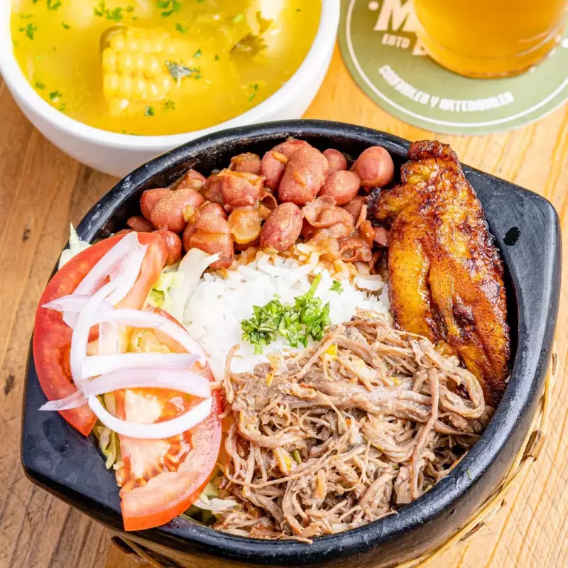 Cazuelita de Carne Desmechada