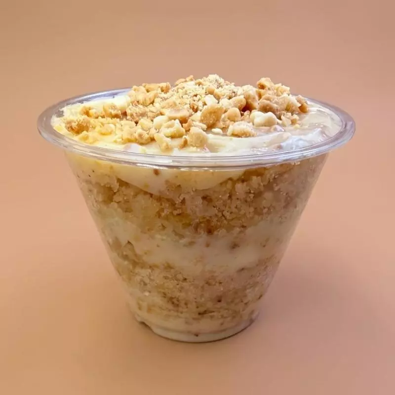 BOLO NO POTE COM PAÇOQUITA