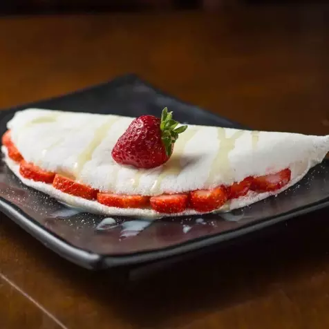 Leite Condensado e Morango.