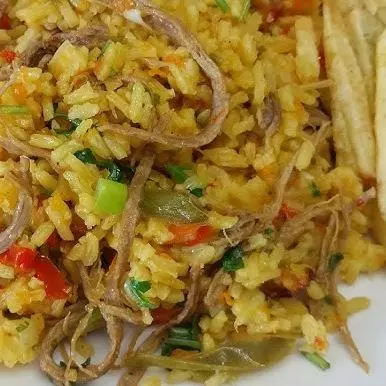 Arroz con carne mechada