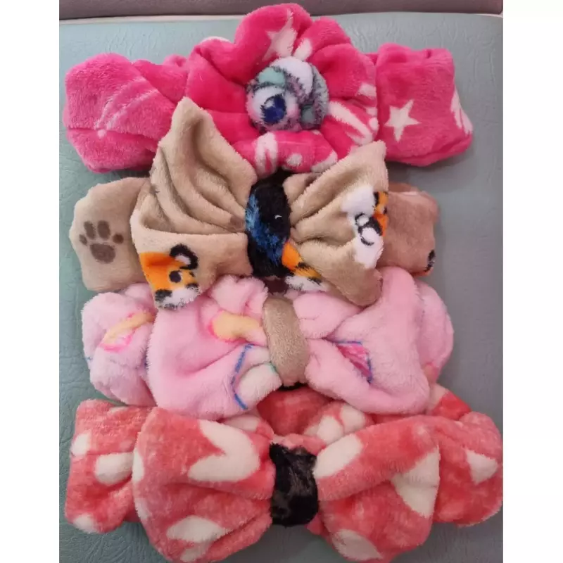 BALACA MAQUILLAJE MOÑO 00001