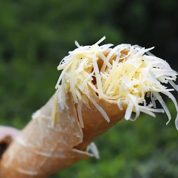 Cajeta con Queso Bola