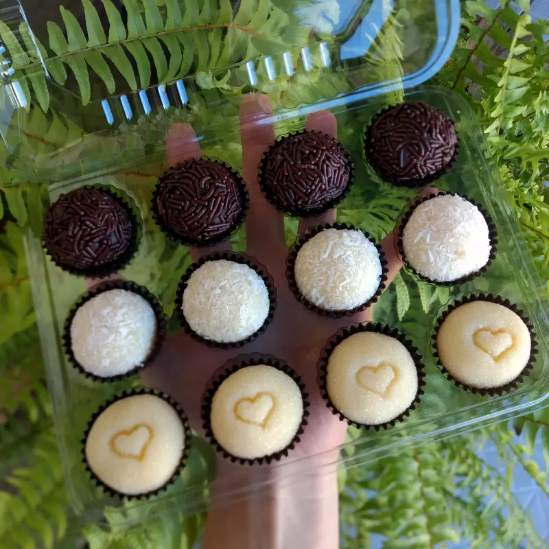 12 Brigadeiros tradicionais